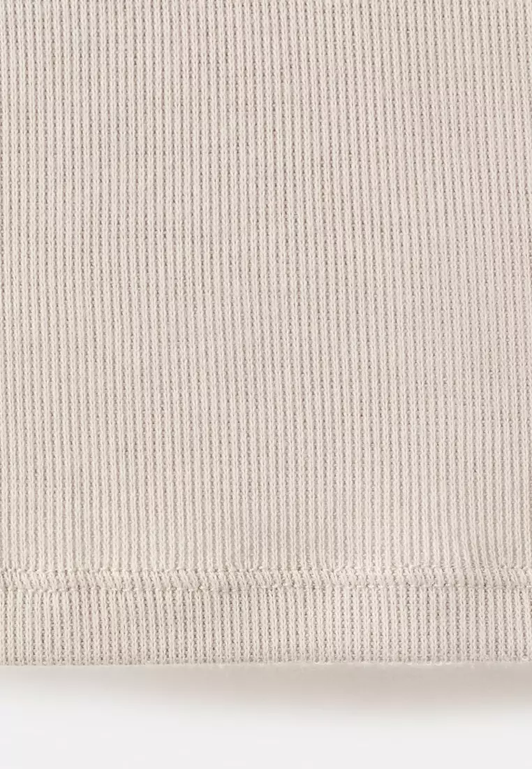 Long-Sleeved Boat-Neck T-Shirt