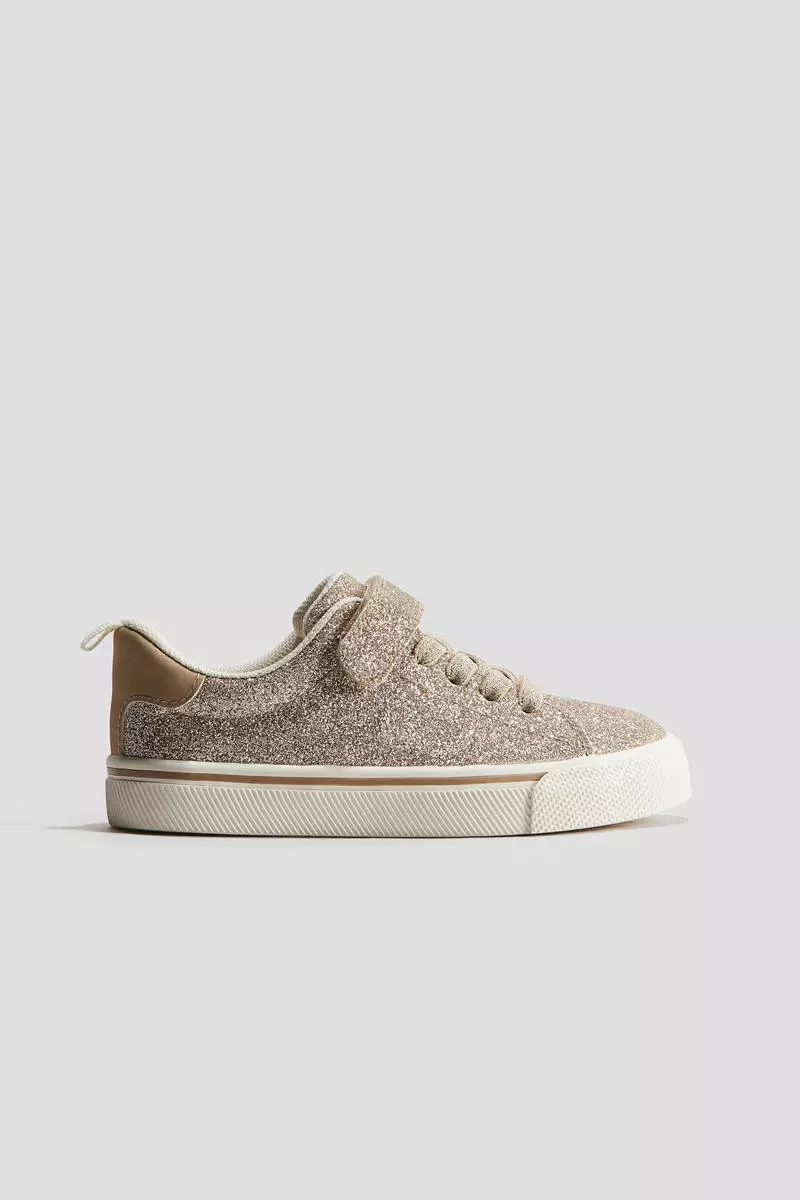 Discount on H&m  shoes - SKU: Glittery Trainers