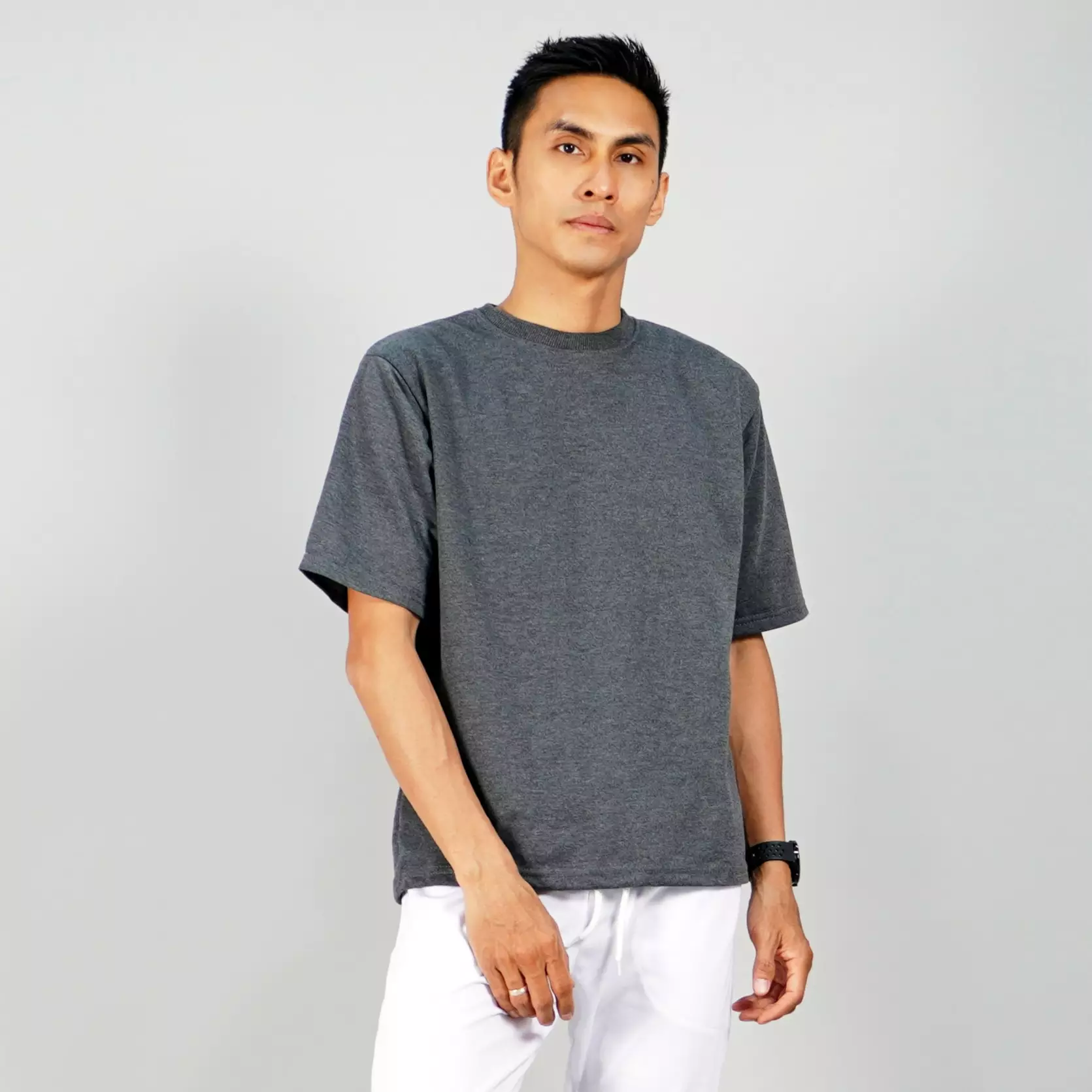 GEORGE Basic T-Shirts Pria Lengan Pendek Kaos Casual TShirt For Men - ABU TUA