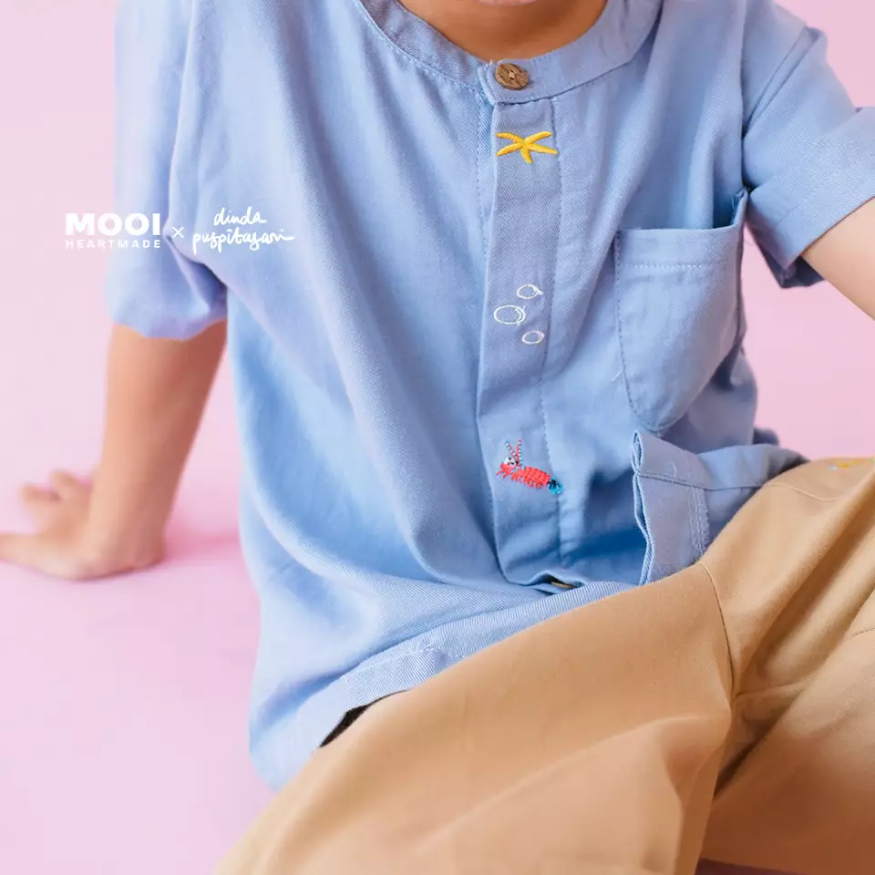 Mooi X Dinda Puspitasari Kemeja Anak Laki-laki Rue Pocket Shirt - Dusty Blue