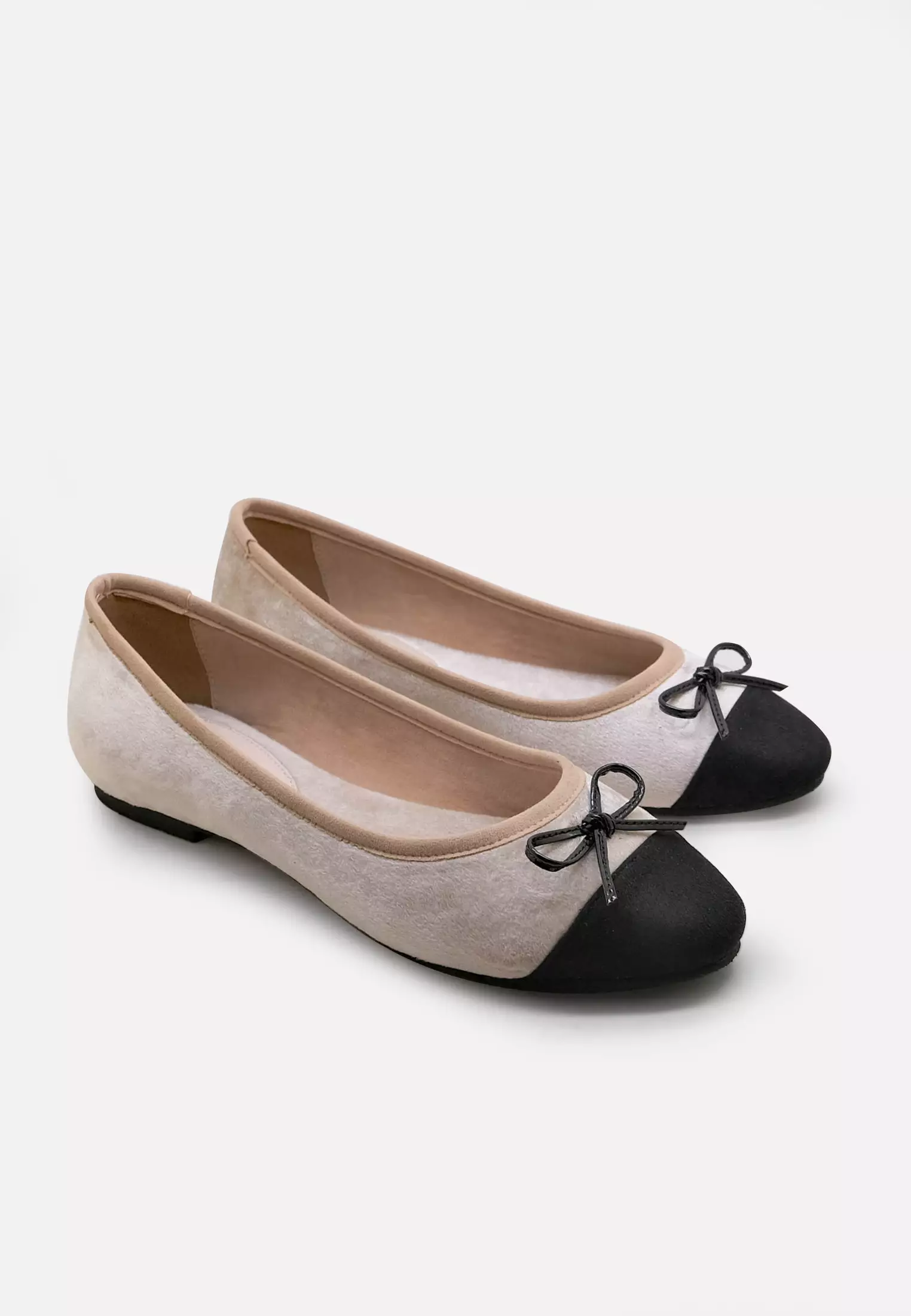 Momo Ballerina Round Toe Flat Shoes with Bow