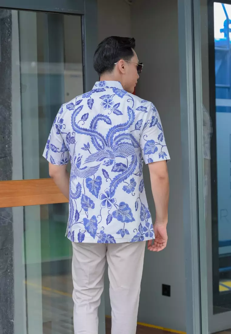 Hem Batik Hanzalah Lengan Pendek Batik Tulis Slimfit