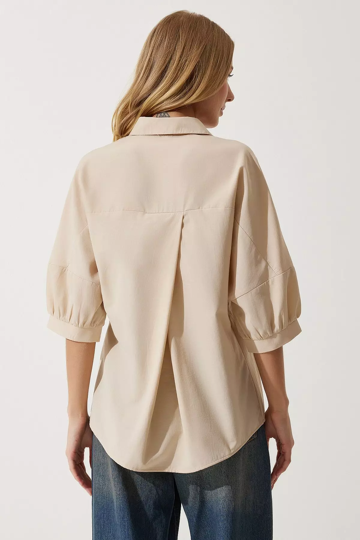 Pleated Back Shirt