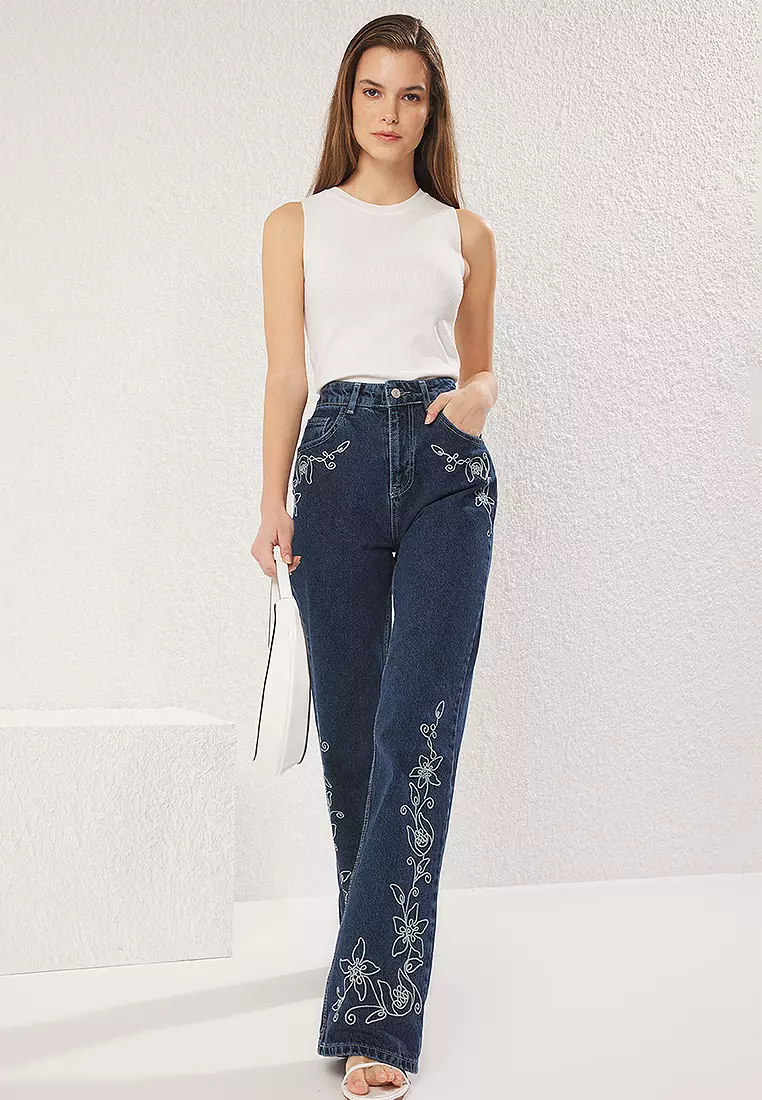 Embroidered High Waist Flared Jeans