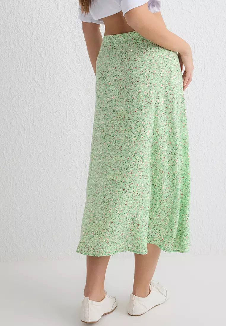 Light Green Slit Detail Fabric Floral Patterned Midi Woven Skirt