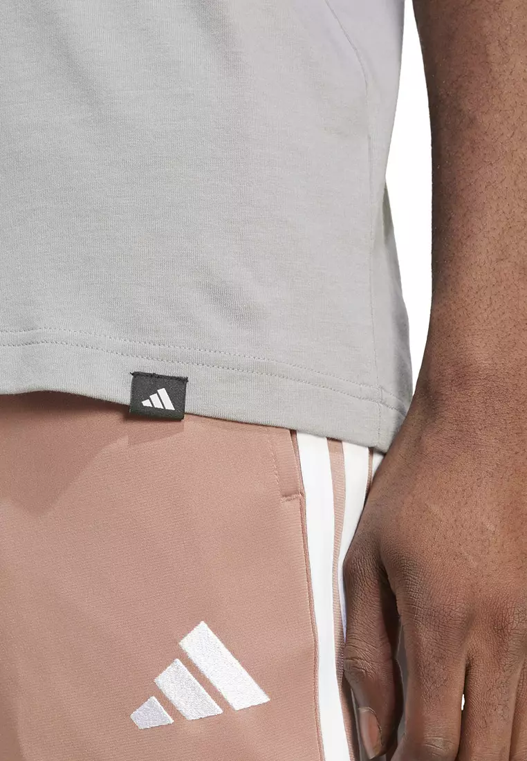 Lounge Slide Graphic T-Shirt