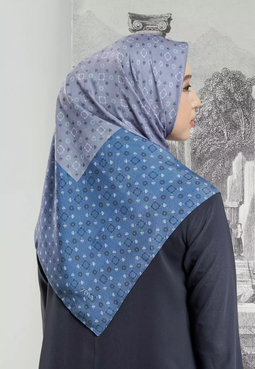 DAXA Scarf Denim - Kerudung Hijab Segiempat Motif With Pouch - Bahan Poly Fine - Ukuran 110x110