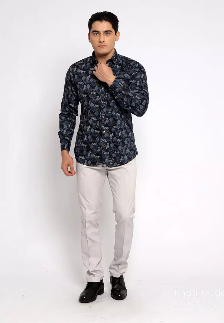 Simple Perfect Kemeja Batik Pria Lengan Panjang Casual Premium 7752 Navy