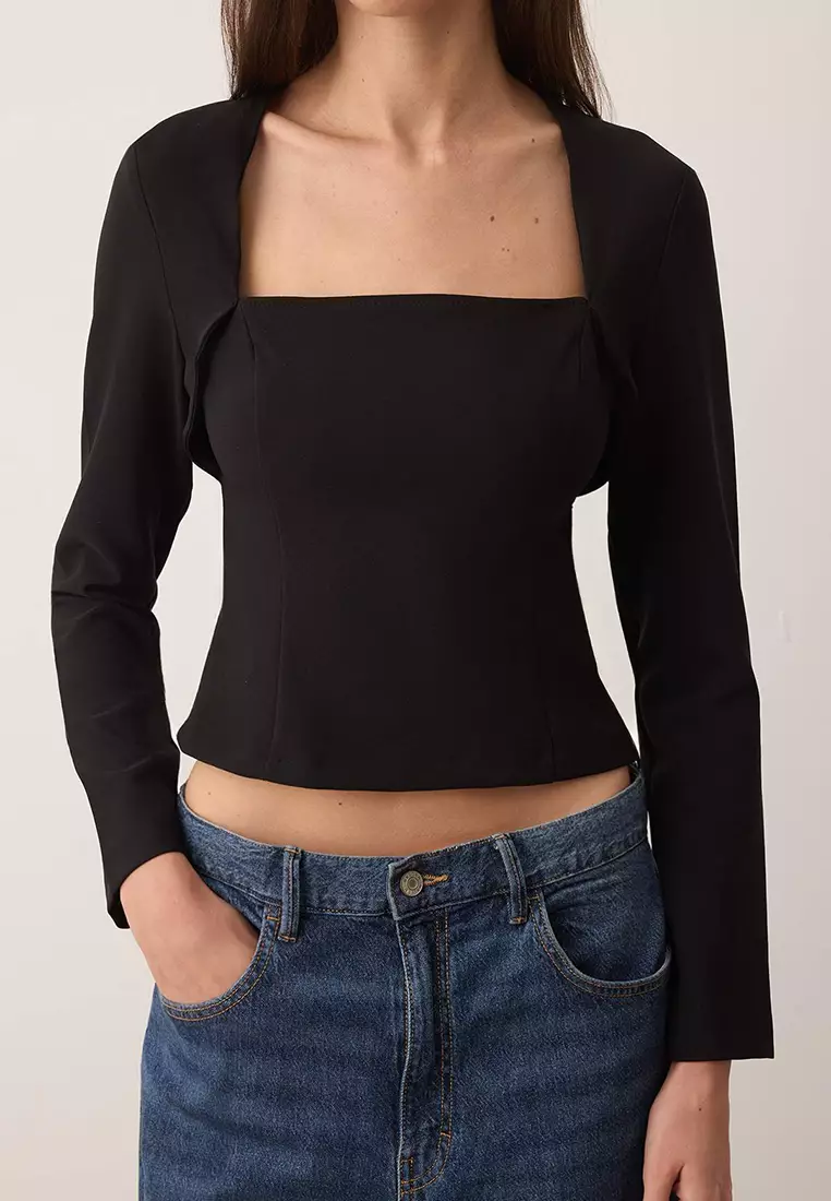 Black Square Collar Fitted Woven Blouse Twoaw26Bz00141