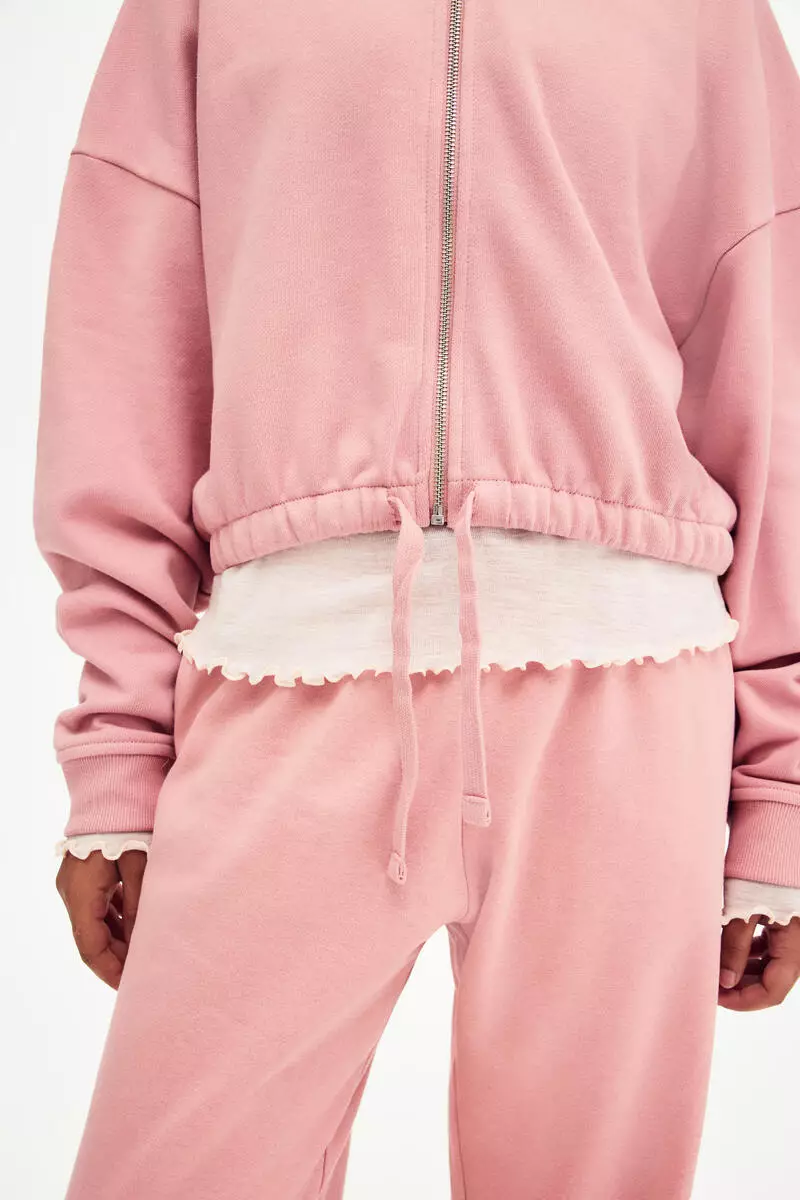 Wide joggers