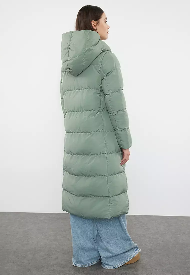Light Khaki Regular Side Snap Closure Water Repellent Long Quilted Puffer Jacket TWOAW24MO00044