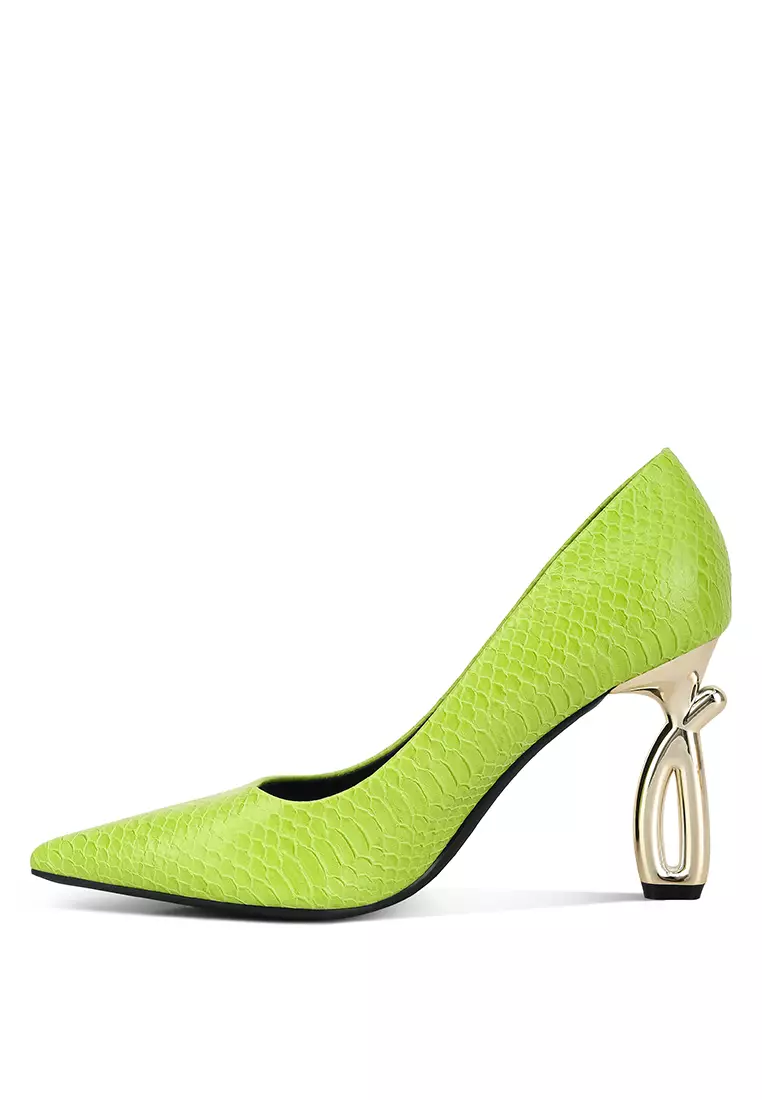 Neon top green pumps