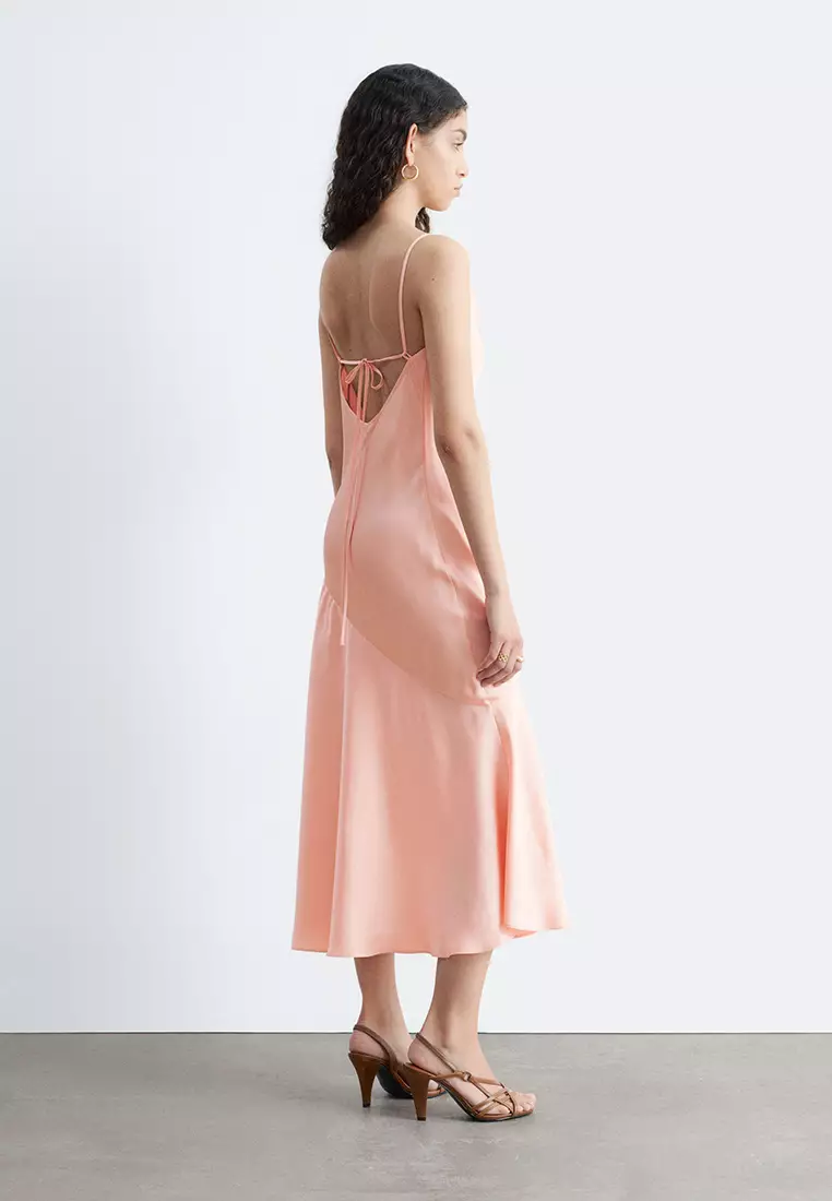緞面吊帶中長連身裙