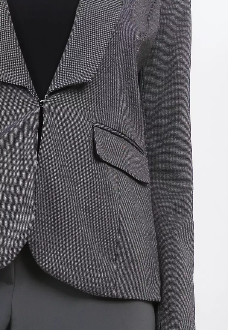 Femme Blazer Slim Fit
