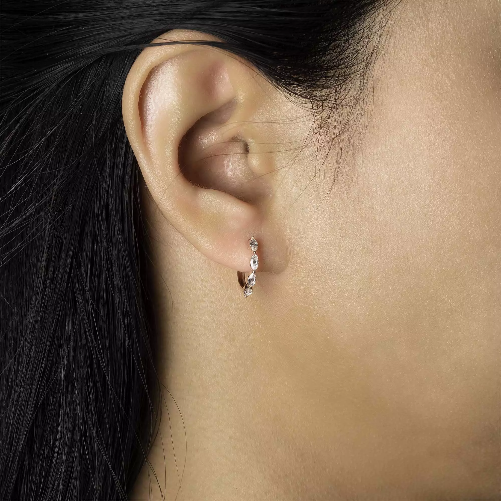 Anting Emas 8K - Passion Gold Hoops Earring - Tally Collection - Juene Jewelry