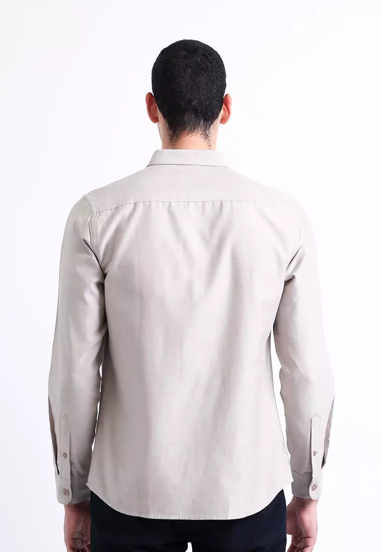 Manzone Kemeja Lengan Panjang Pria Slim Fit Foxy - Beige