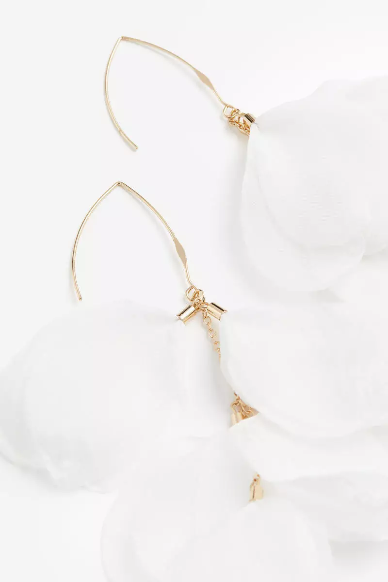 Pendant earrings