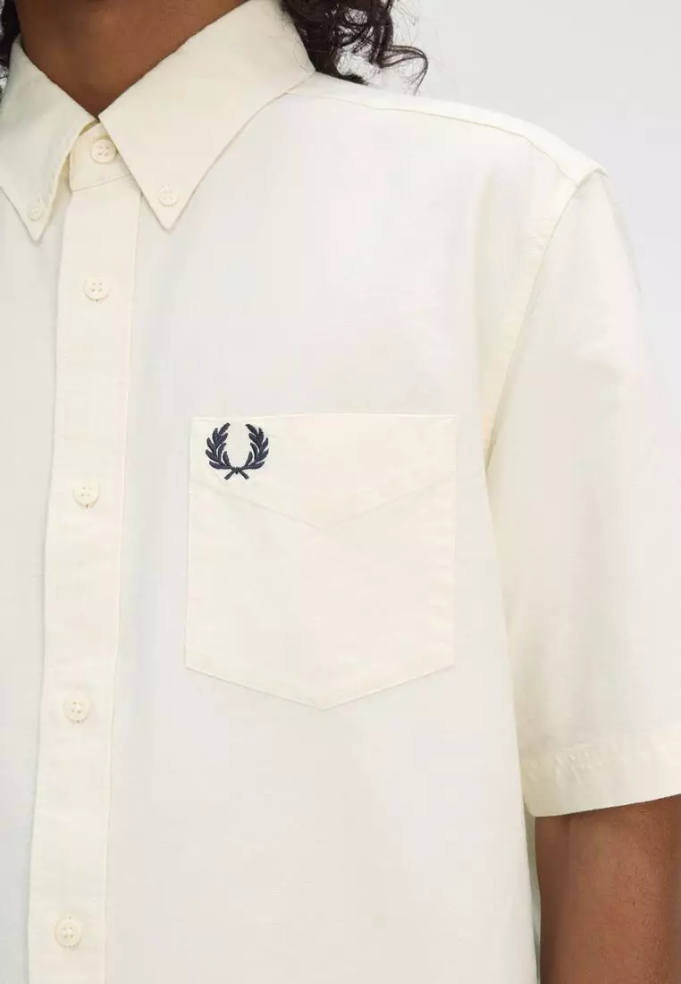 Fred Perry M8730 OXFORD SHORT SLEEVE SHIRT (ECRU)