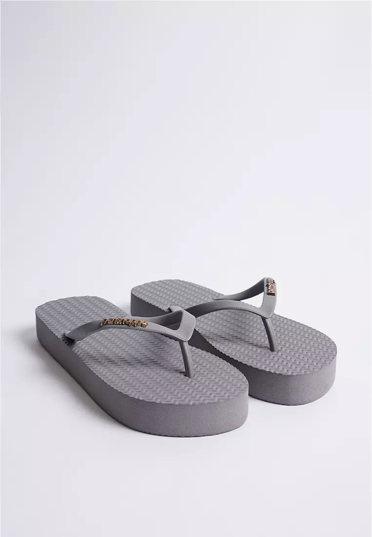 Penshoppe slippers women top