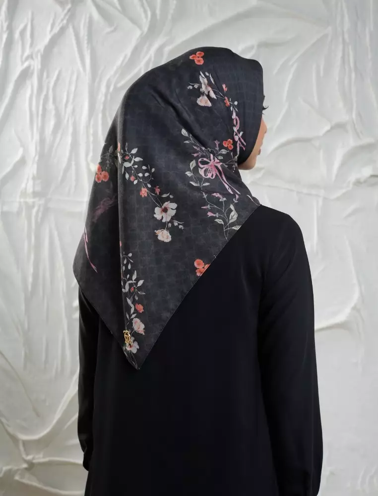 FLEUR Scarf Black - Kerudung Hijab Segiempat Motif With BOX - Bahan Nesla - Ukuran 115x115