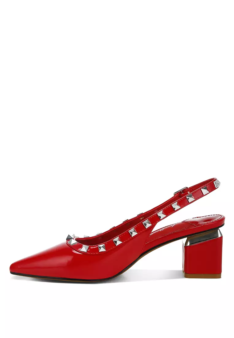 Sandal Slingback Berhiaskan Stud dalam Warna Merah