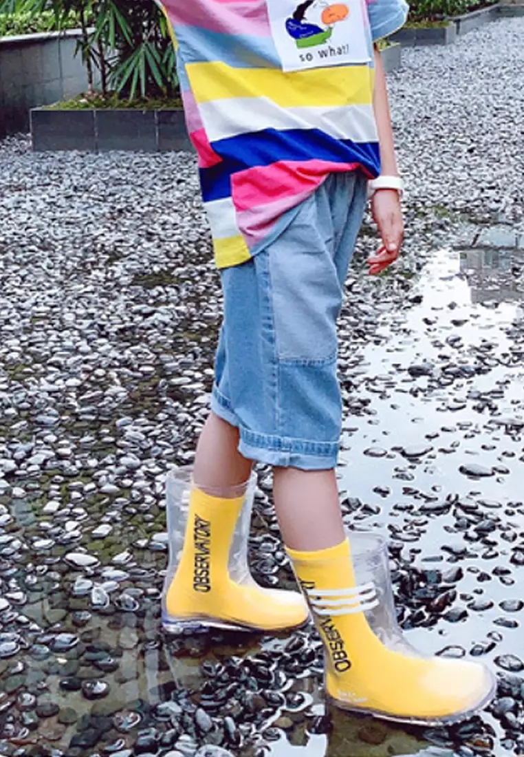 Rain boots top transparent