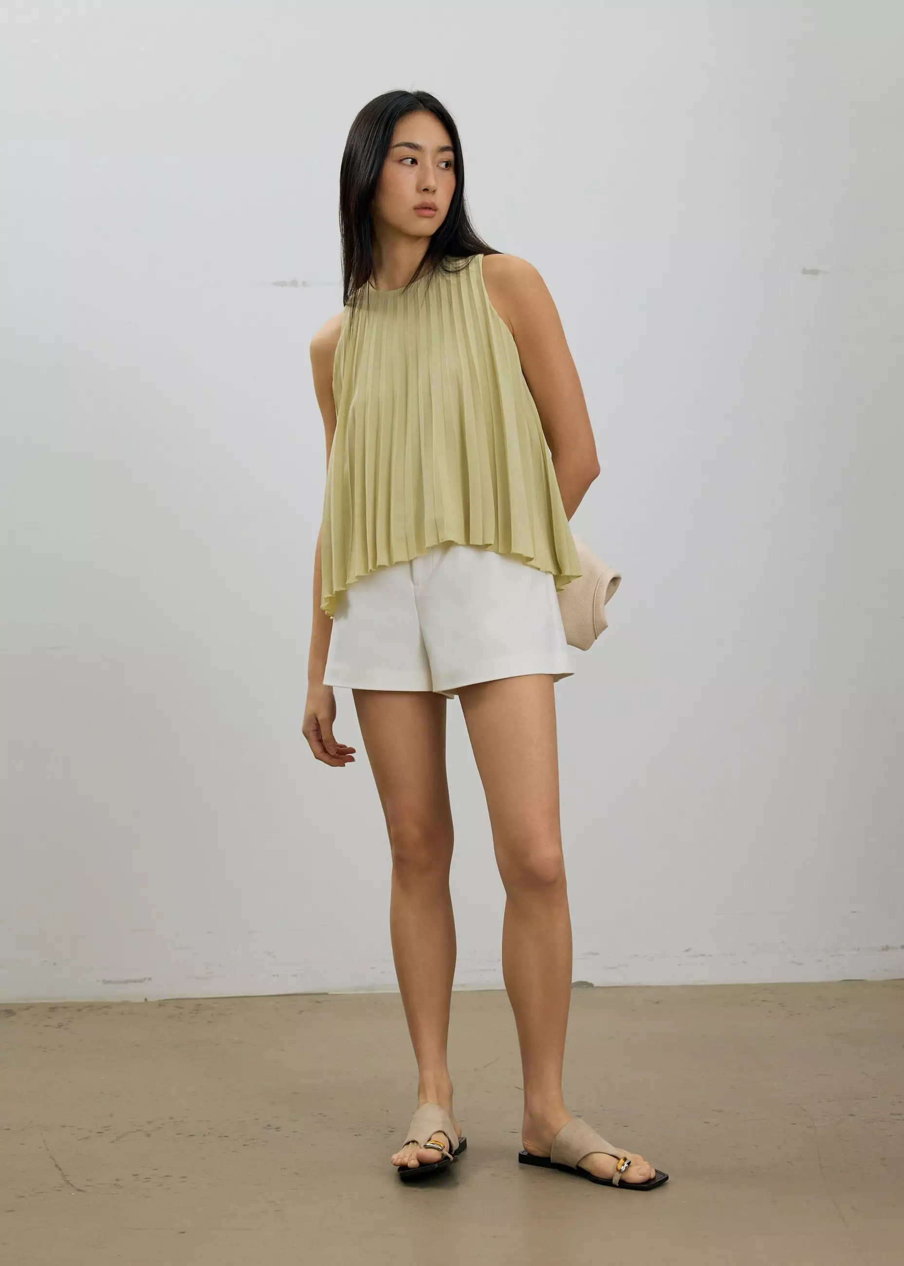 Atasan Wanita - Wei Sunray Pleated Trapeze Shell Top
