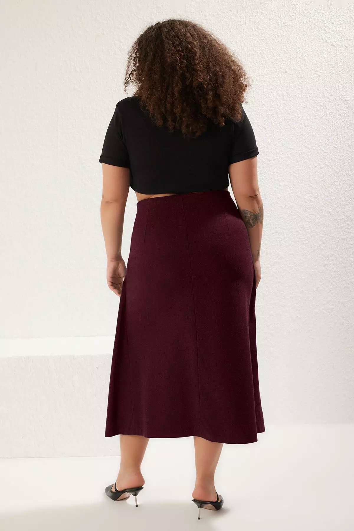 Plus Size Ribbon Midi Skirt
