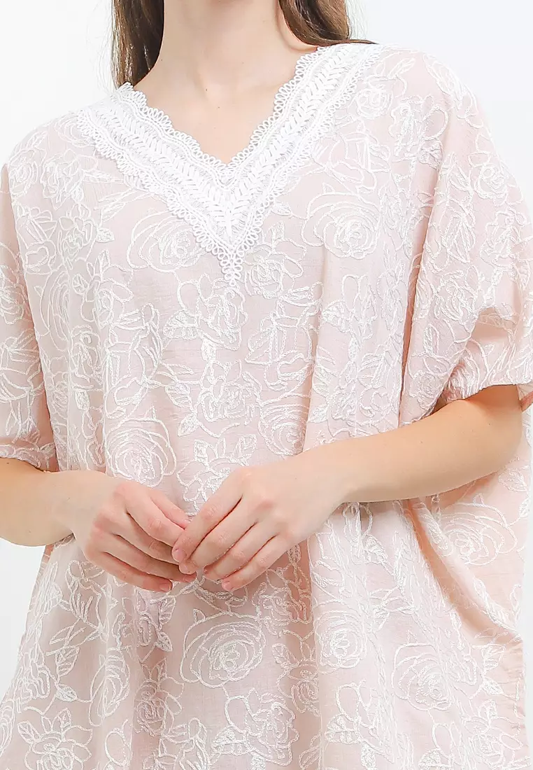 V Neck Crochet Lace Detail Full Embroidery Kaftan