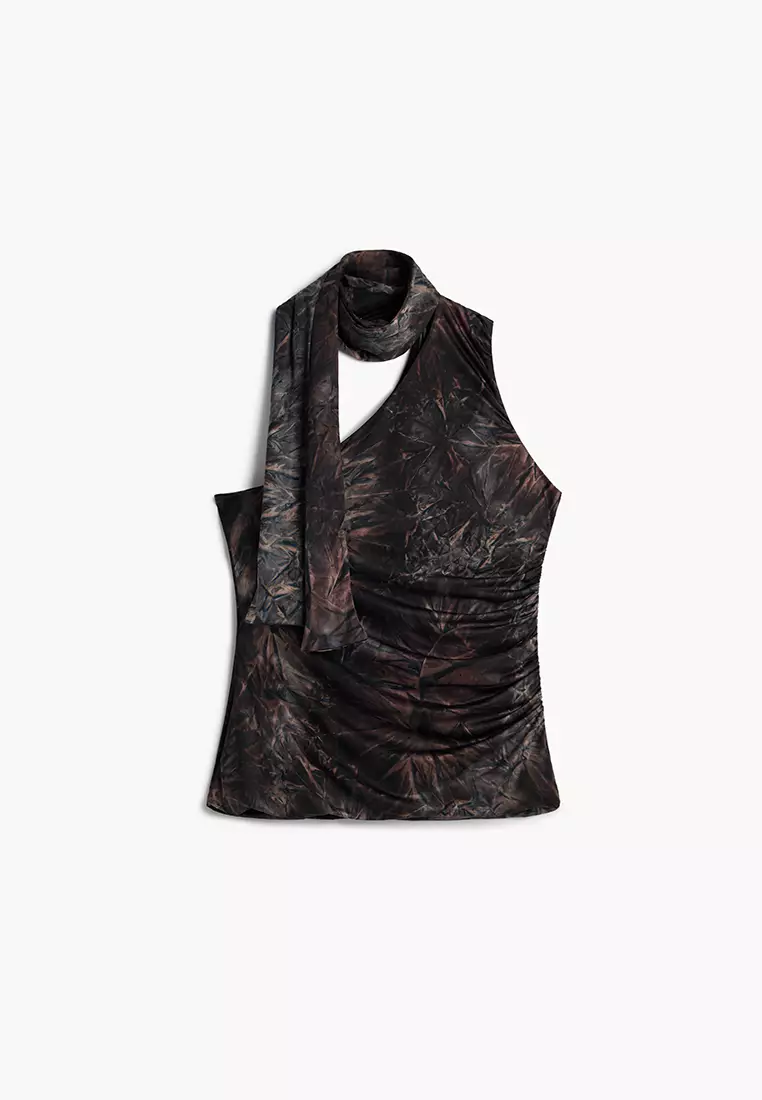 FITTED ASYMMETRICAL TOP