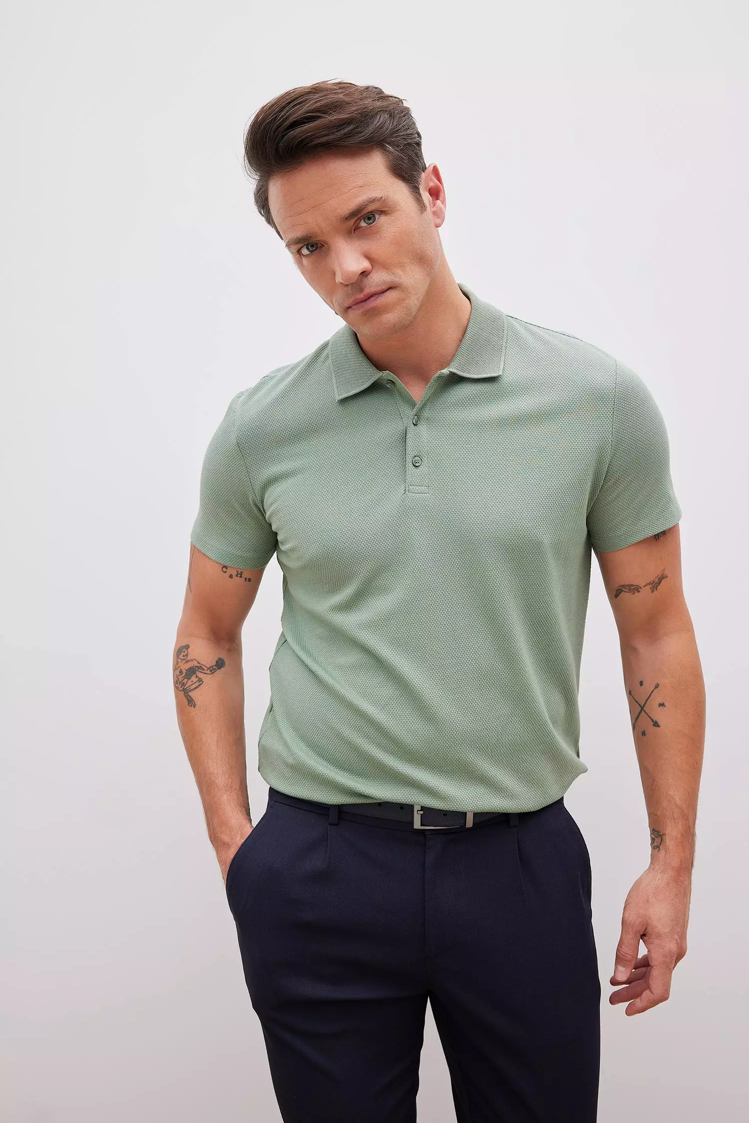 Buy DeFacto Slim Fit Short Sleeve Polo T-Shirt 2024 Online