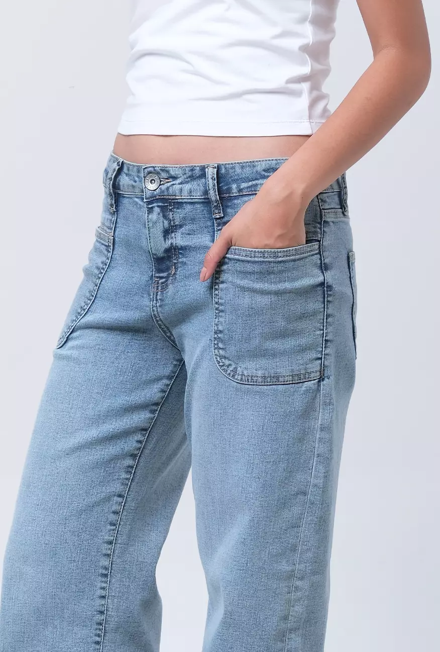 Celana Jeans Wanita Ruby Light Blue