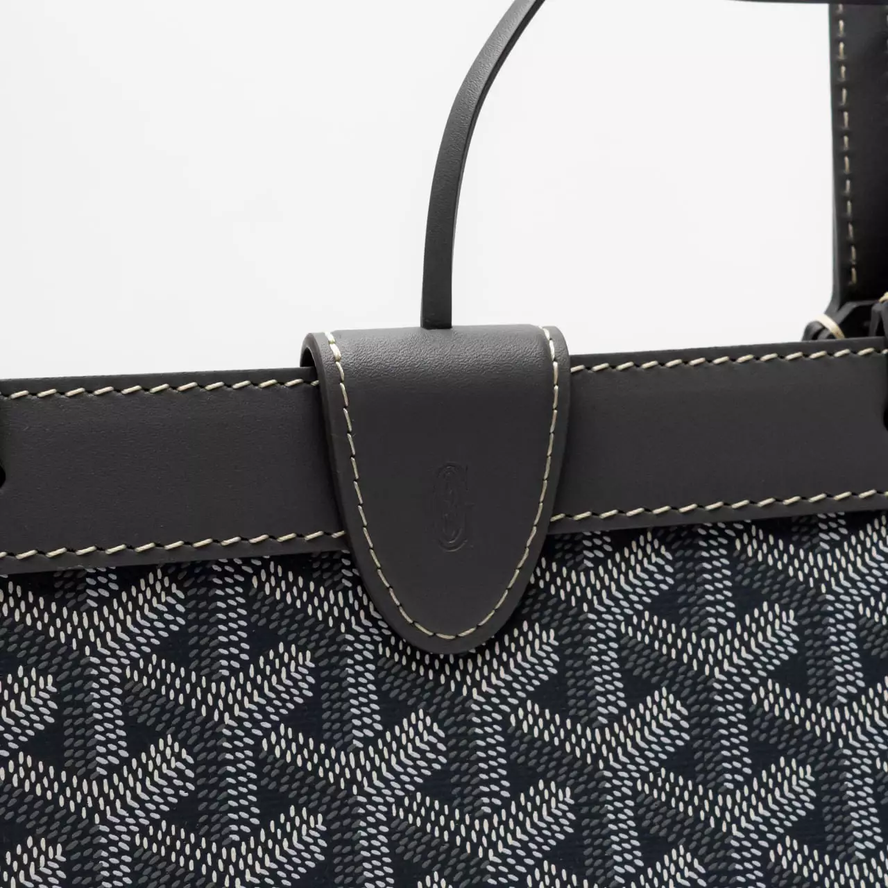 Bellechase Biaude PM Tote Bag Grey