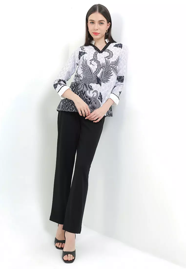 Blouse Atasan Batik Wanita Casual Modern Naswara Katun Bordir White