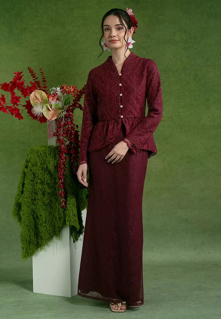 Adrianna Kebaya Lace Set