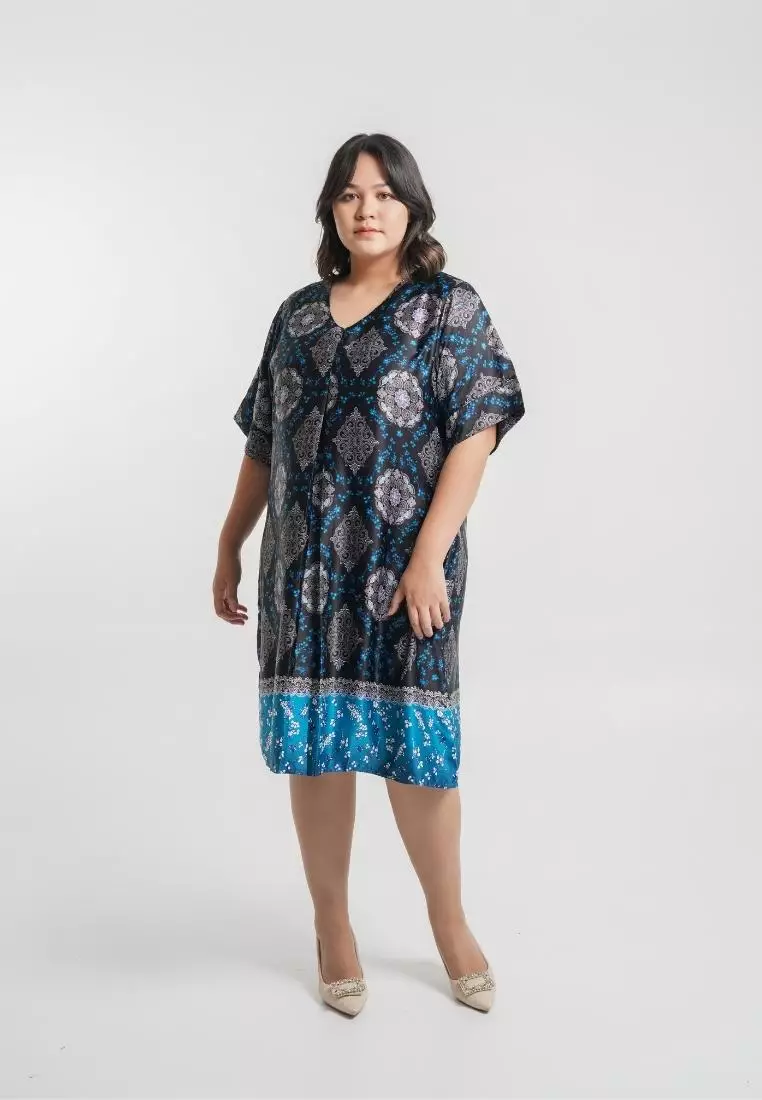 Plus Size Batik Dress Won Navy
