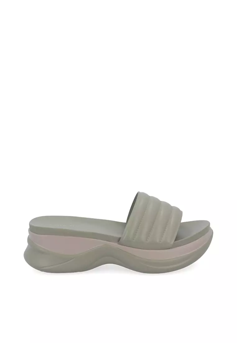Zalora outlet adidas slides
