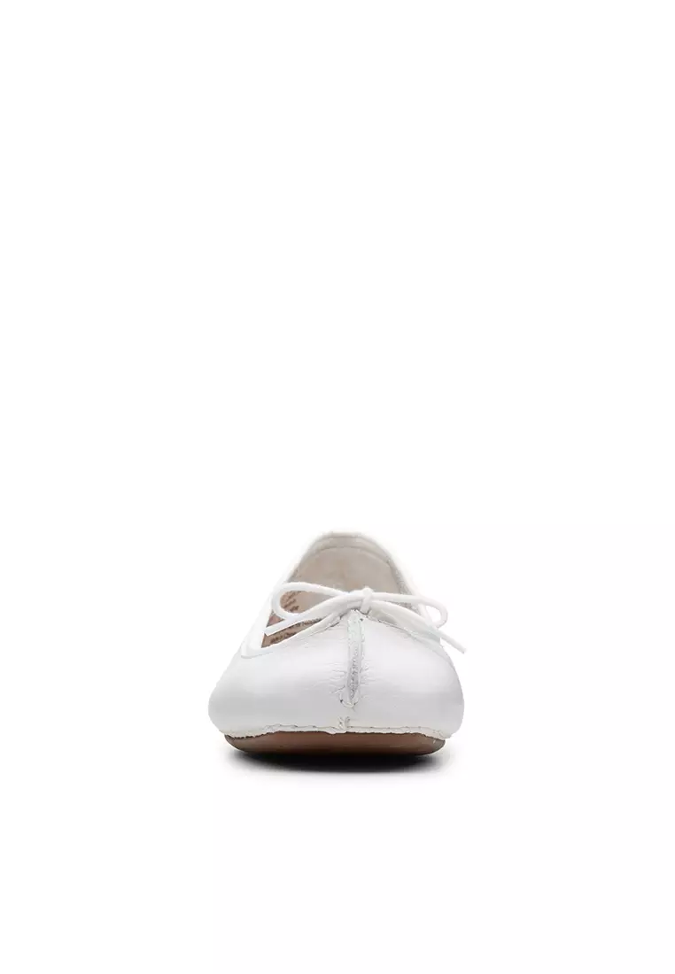 Buy Clarks Clarks Freckle Ice Womens Casual Shoes Online | ZALORA Malaysia