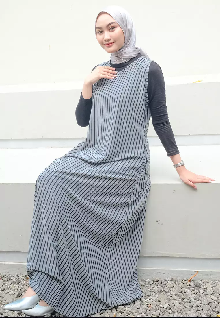 JV Hasanah Sheilla Sleeveless Big Stripes Dress Grey | Gamis Kensy Inner Salur