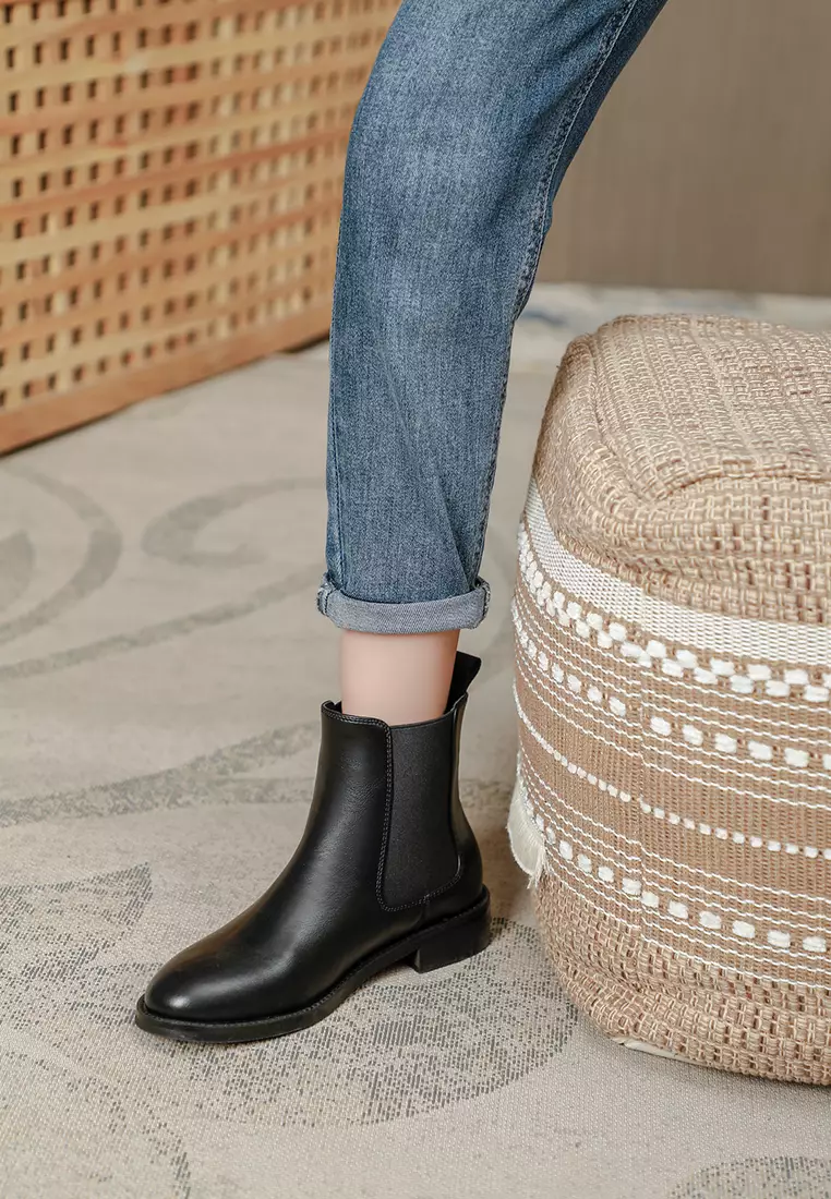 Buy Twenty Eight Shoes Faux Leather Classic Chelsea Boots TE2045 2