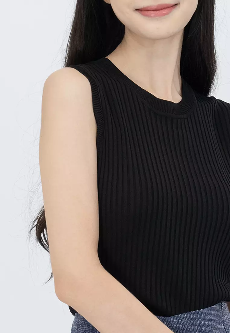 Knitted Sleeveless Basic Top