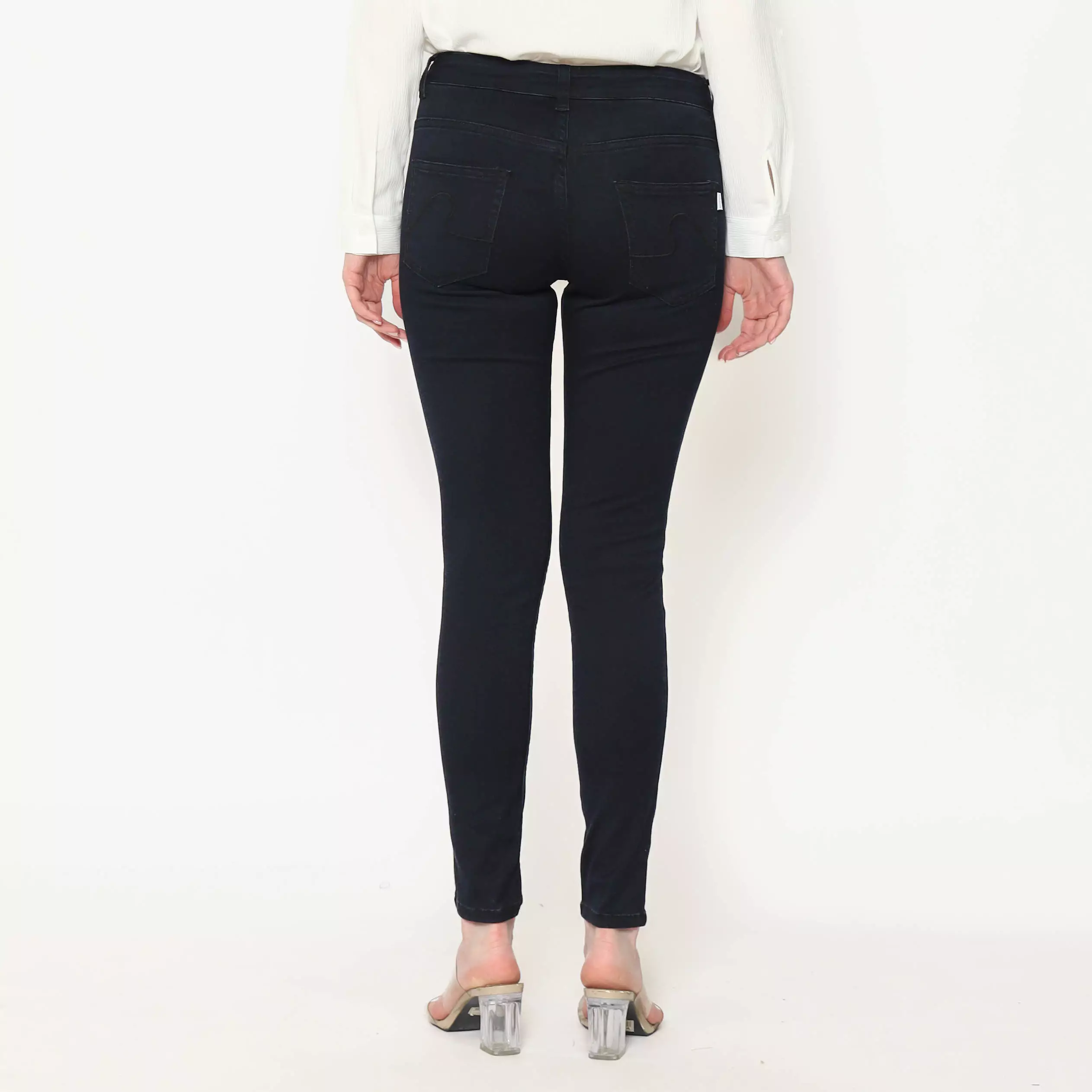 Jual RODEO Lesya jeans Navy Original 2026 | ZALORA Indonesia