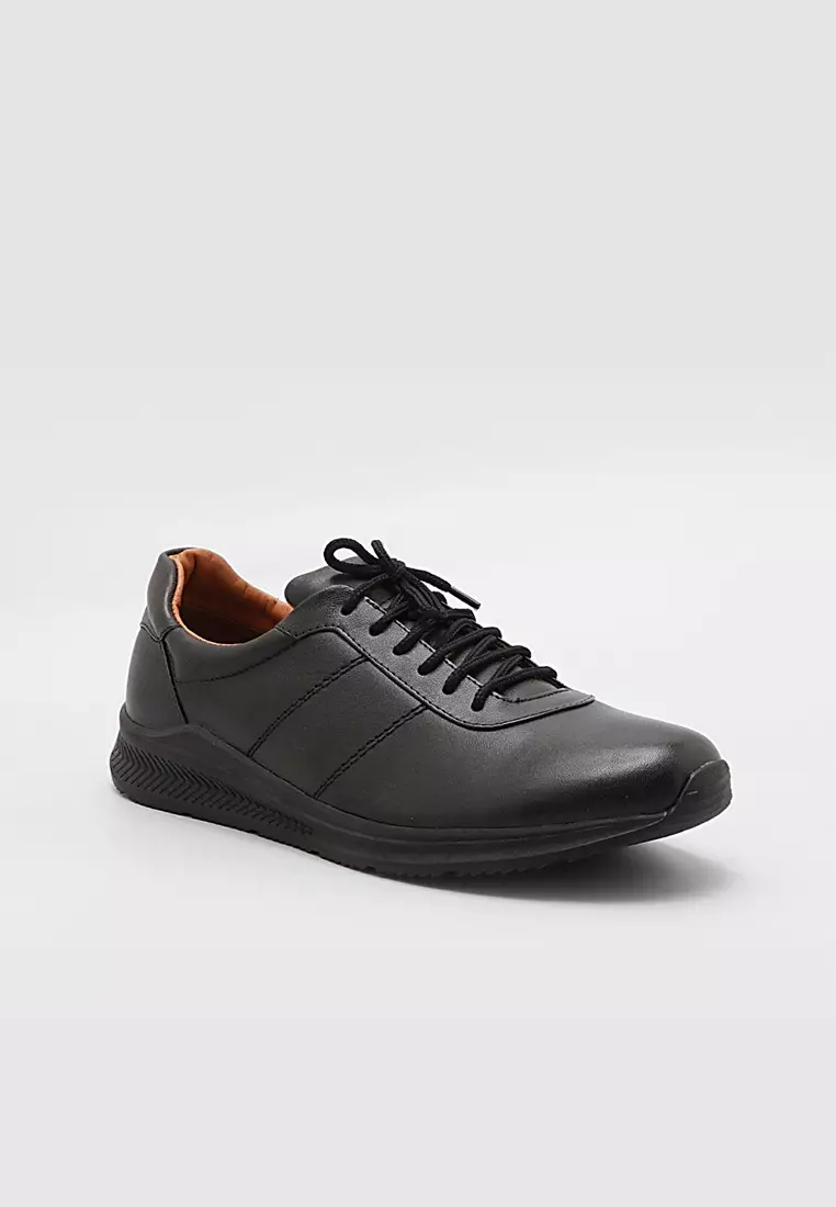 Buccheri Sepatu Pria Jakub Black