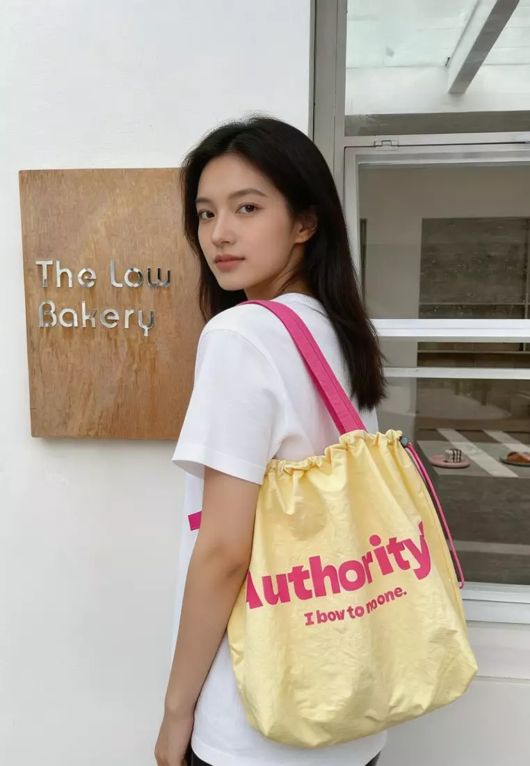 Korean-style minimalist and versatile letter print tote bag CA26041071YE
