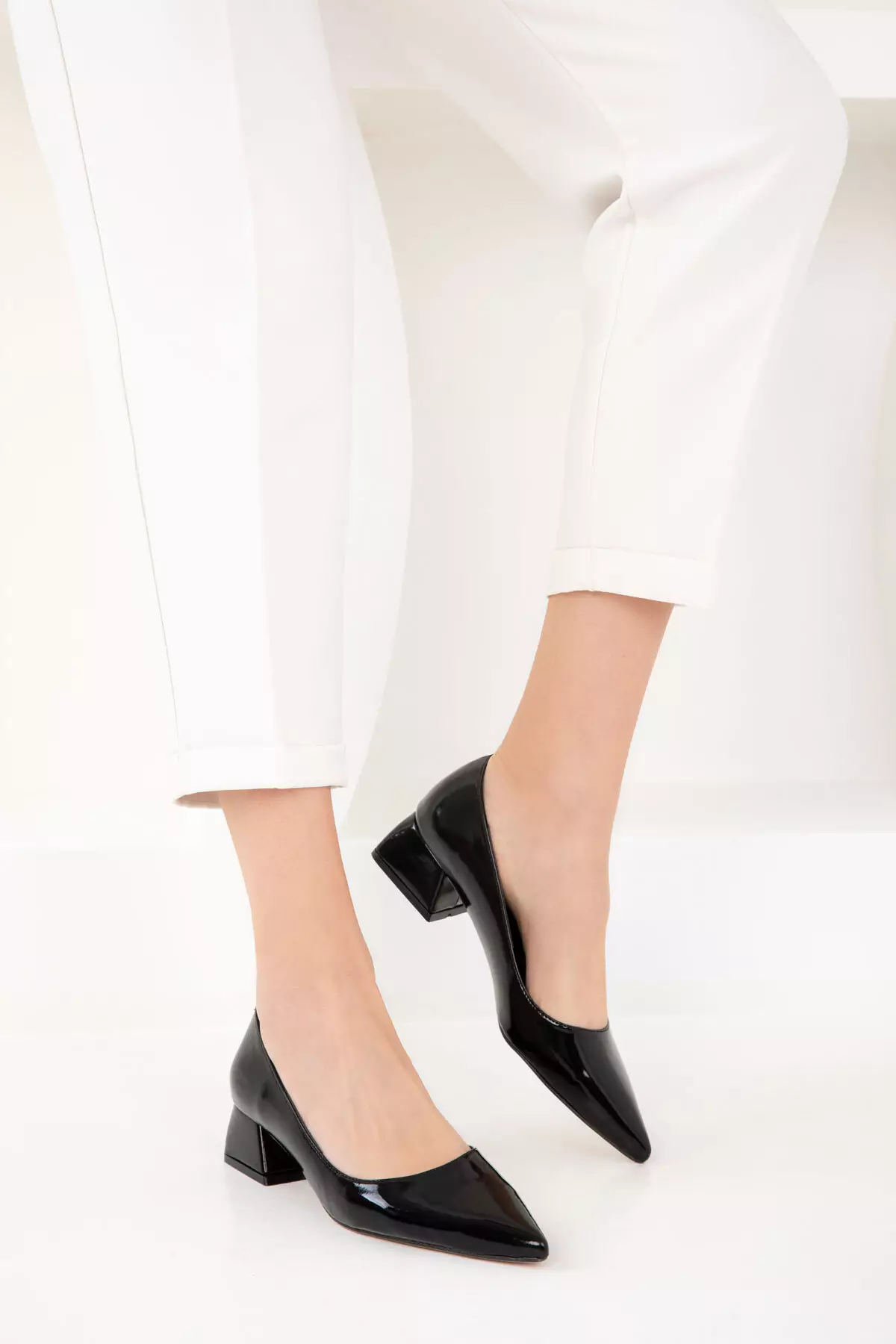 Black Patent Leather Women's Classic Heeled Shoes 20225