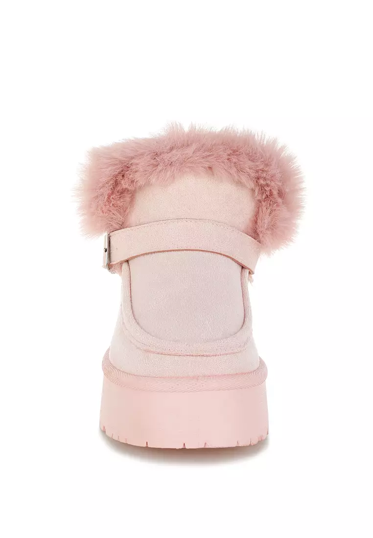 Pin Buckle Detail Snow Boots in Pink