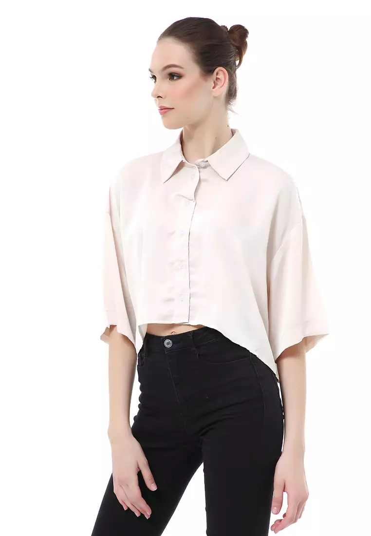 Brielle Atasan Wanita Kemeja Oversize Plain Motive Lengan Pendek Material Satin ORIGiNAL - Ivory