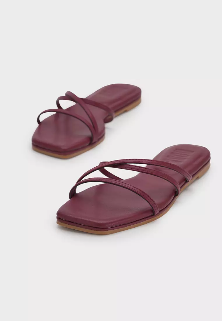 CLOUDFOAM CUSHIONED SQUARE TOE STRAPPY FLAT SLIDES