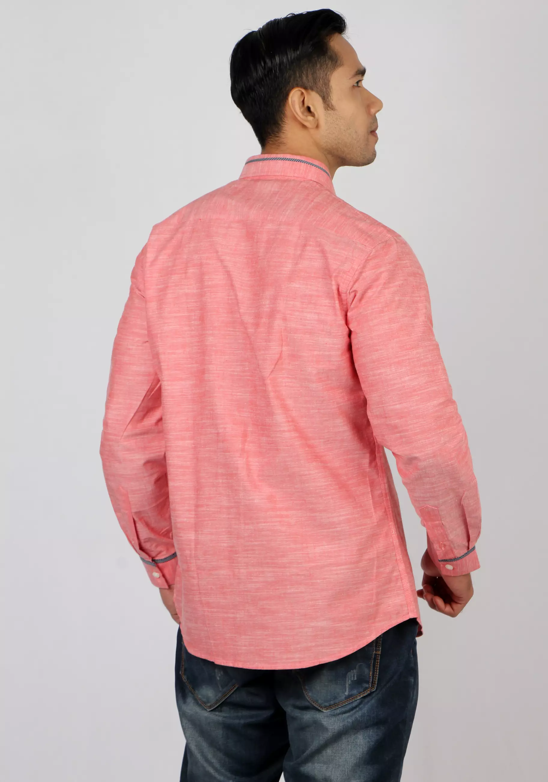 Simple Perfect Kemeja Pria Lengan Panjang Exclusive Premium Orange 7694