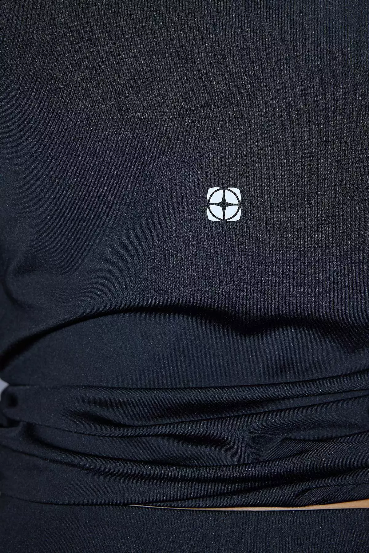 Black 2-Layer Reflective Printed Supportive/Shaping Knitted Sports Bra